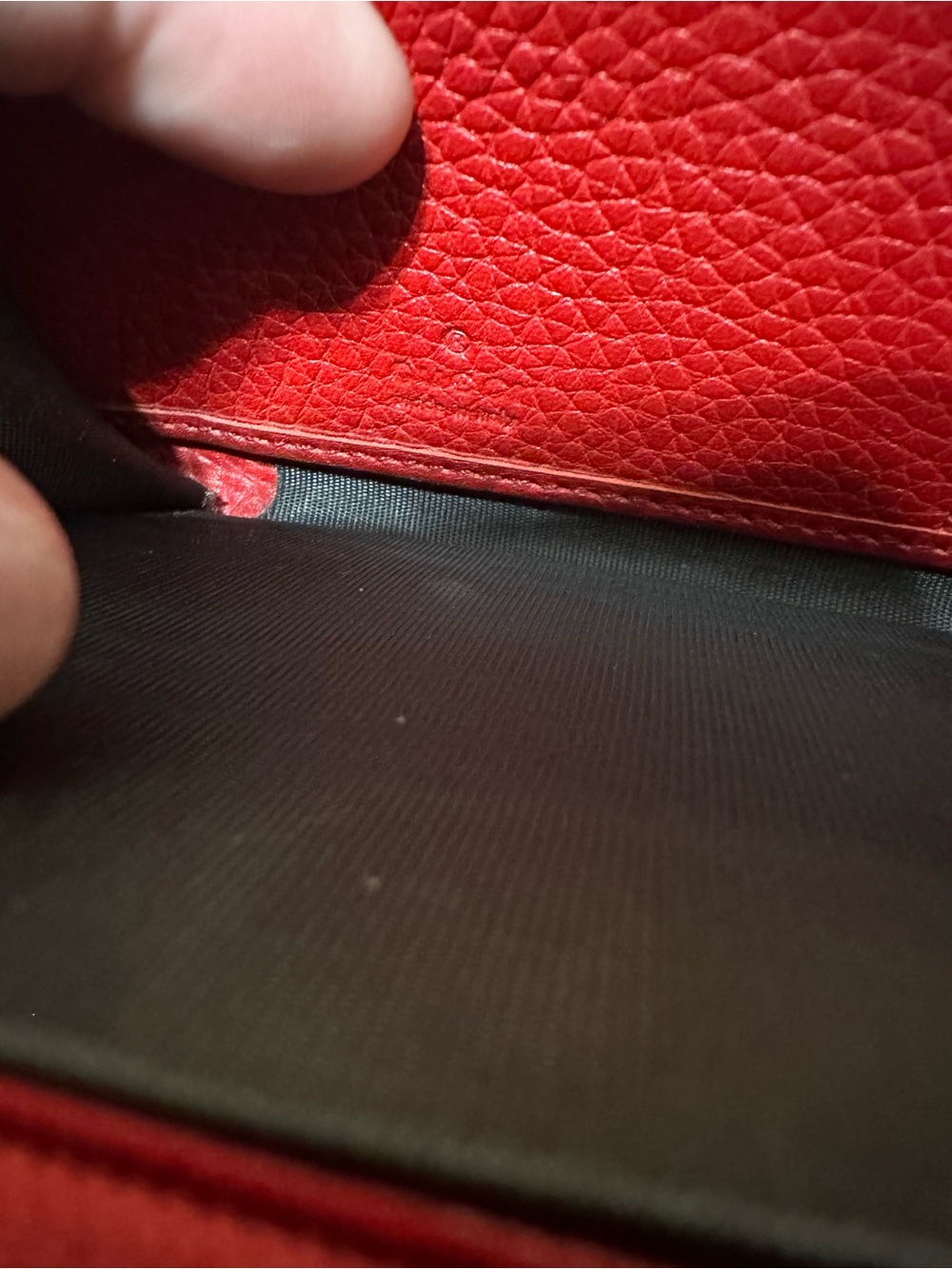 GUCCI ❤️🌟SOHO RED ZIPPY WALLET ⭐️ - Picture 6 of 9
